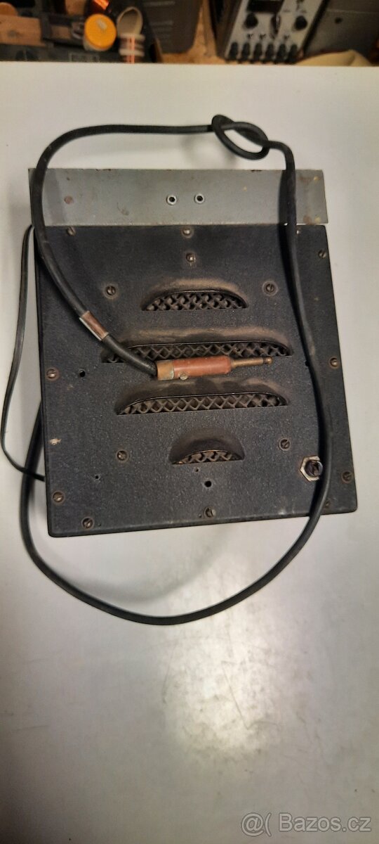 Americká vojenská radiostanice - 5