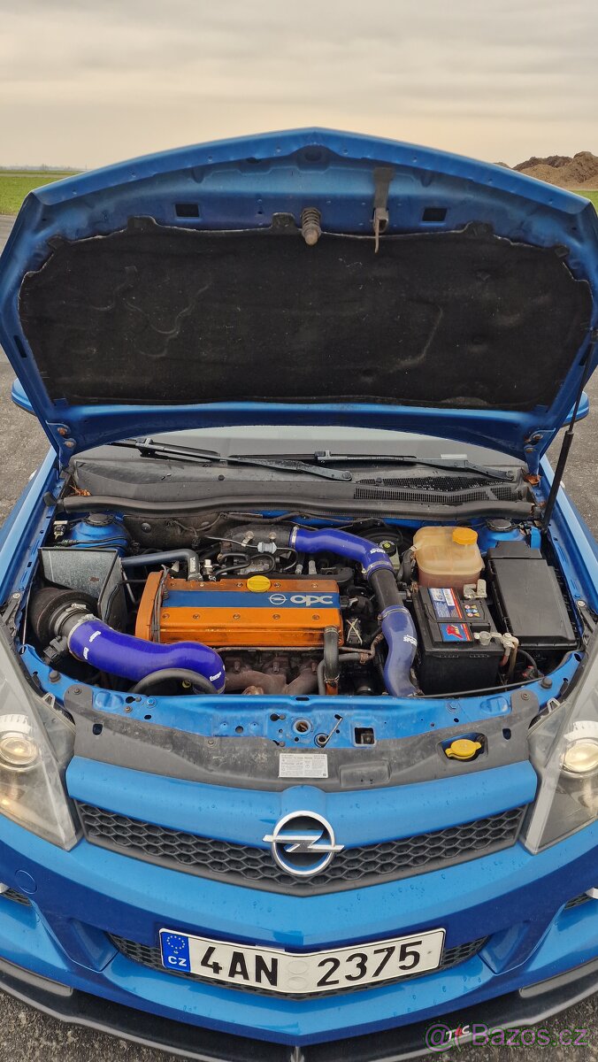Opel Astra H OPC 2.0 T - 5