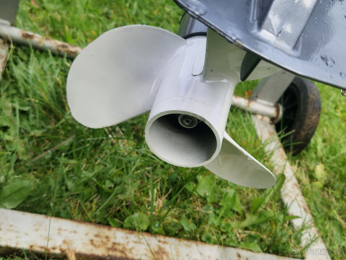 SELVA Piranha 10HP (5Xs) jako nový, není třeba VMP - 5