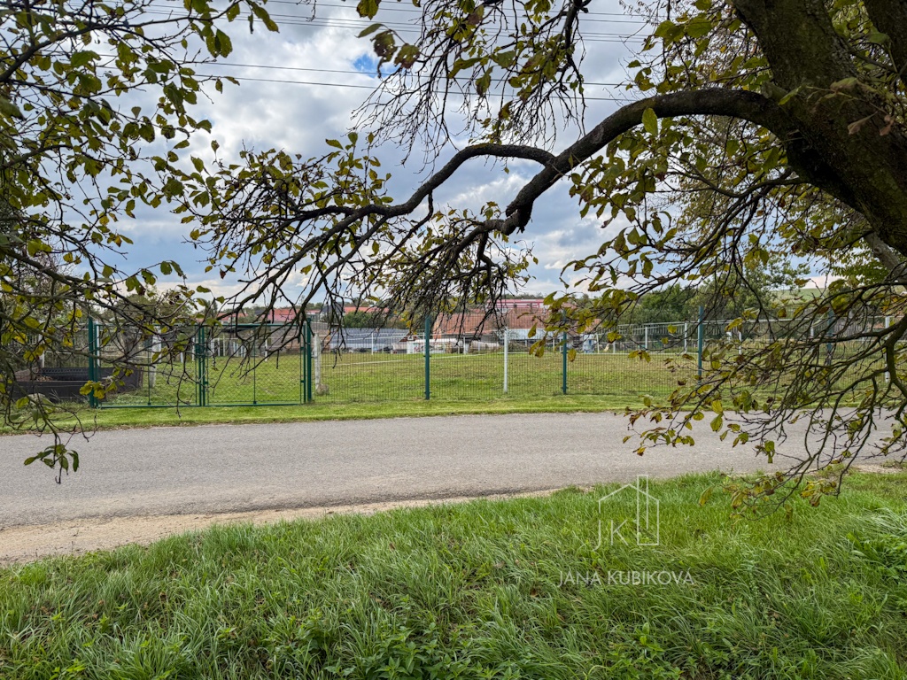 Pozemek vhodný k výstavbě rodinného domu, 651 m² - 5