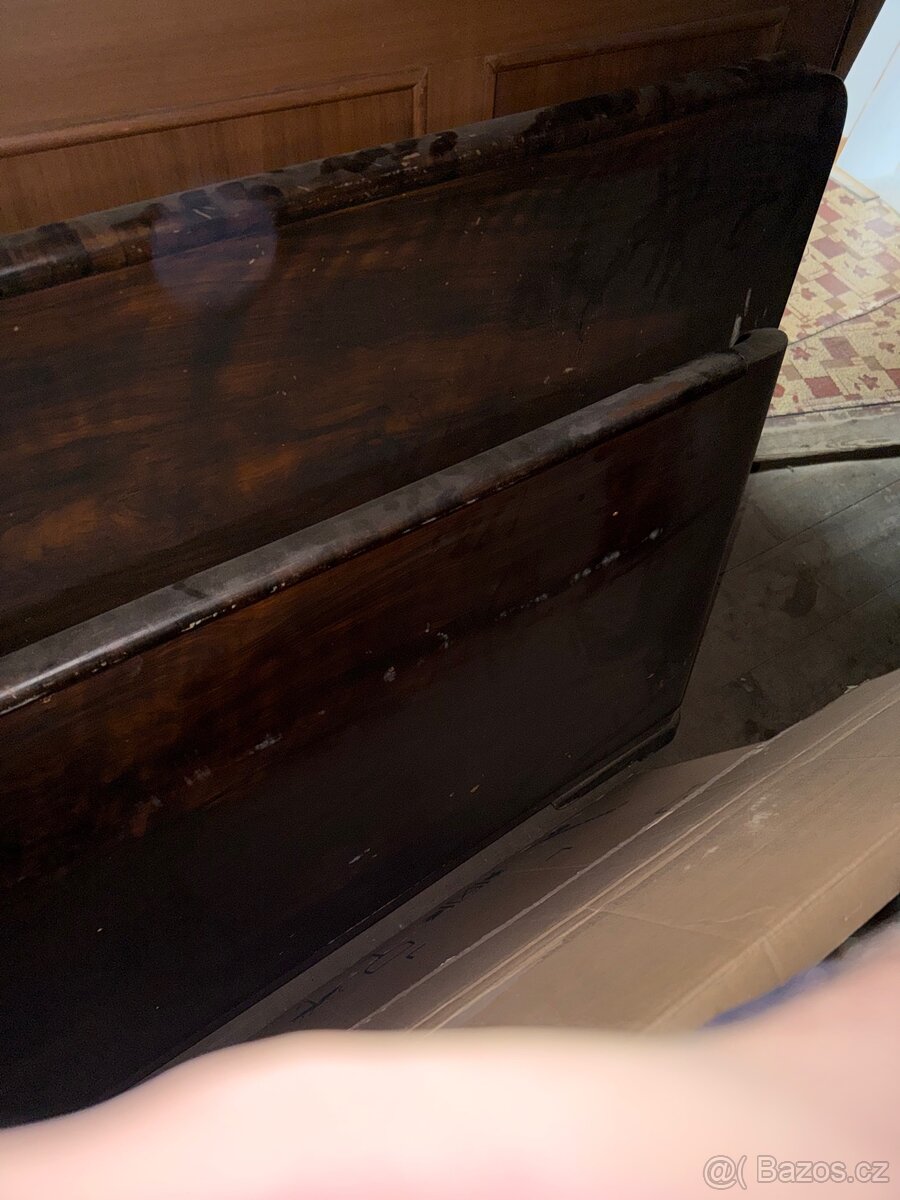 Starodávné postele 1930 - 5