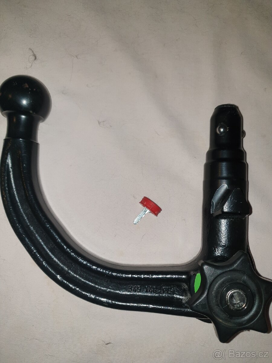 Hák na tažné zařízení. - 5