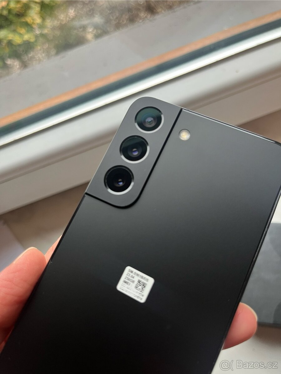 SAMSUNG Galaxy S22 5G 256GB - 5