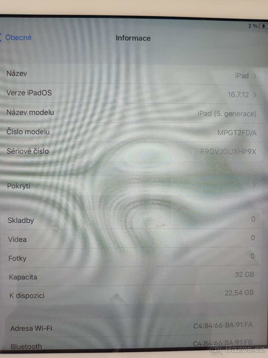 Apple iPad 9.7" (2017) 32GB Wi-Fi - 5