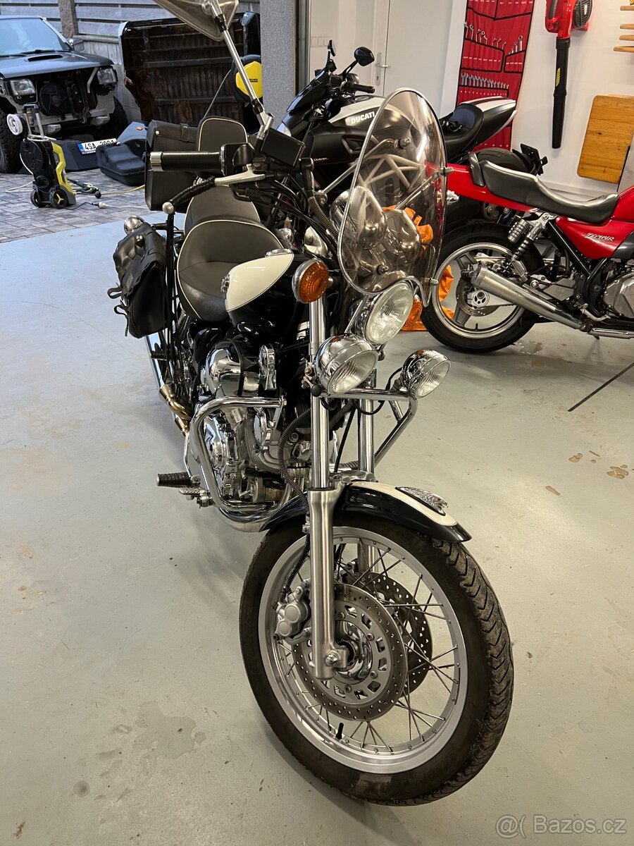 YAMAHA VIRAGO XV1100 - 5