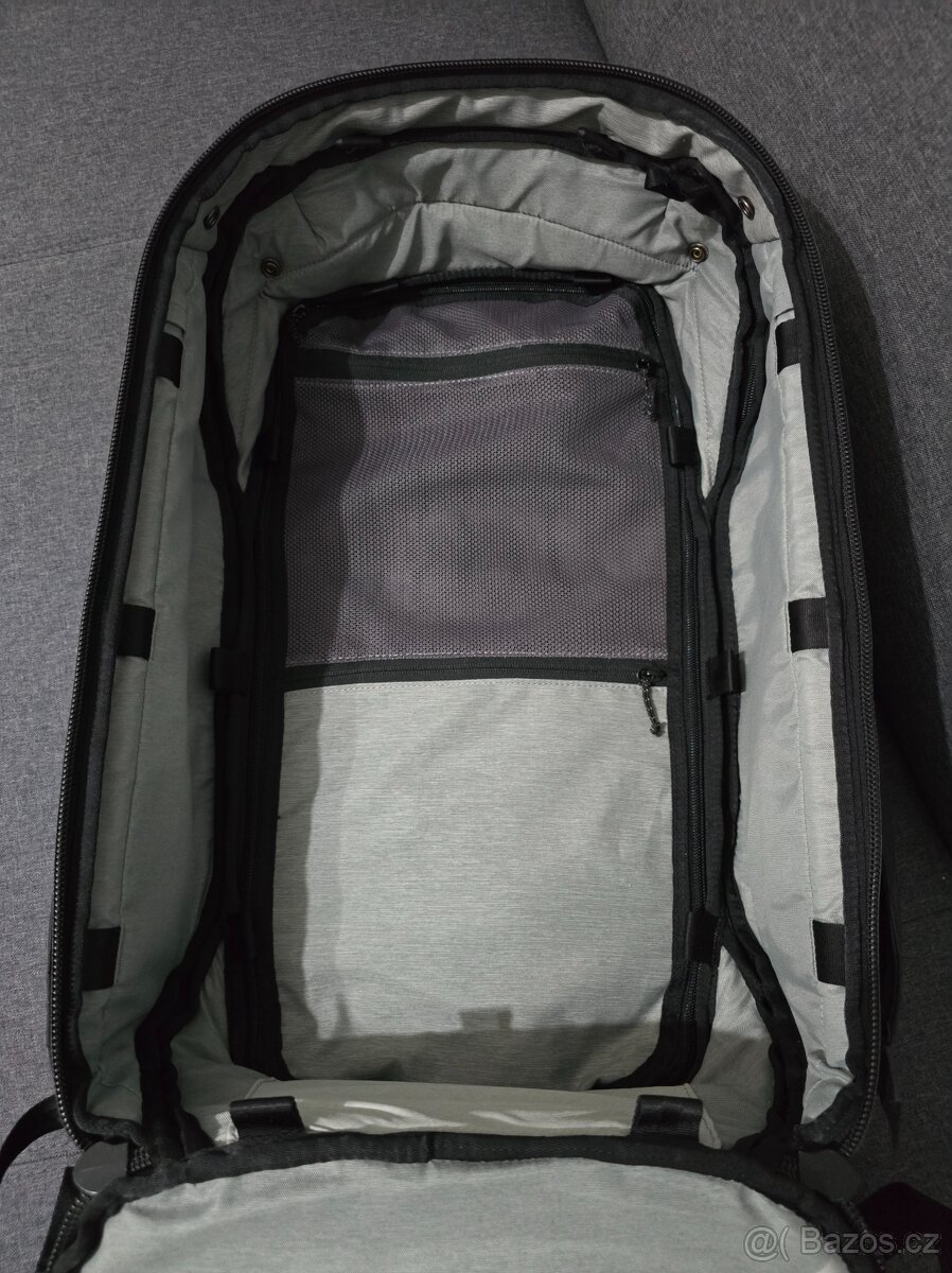 peak design travel backpack 45L - 5
