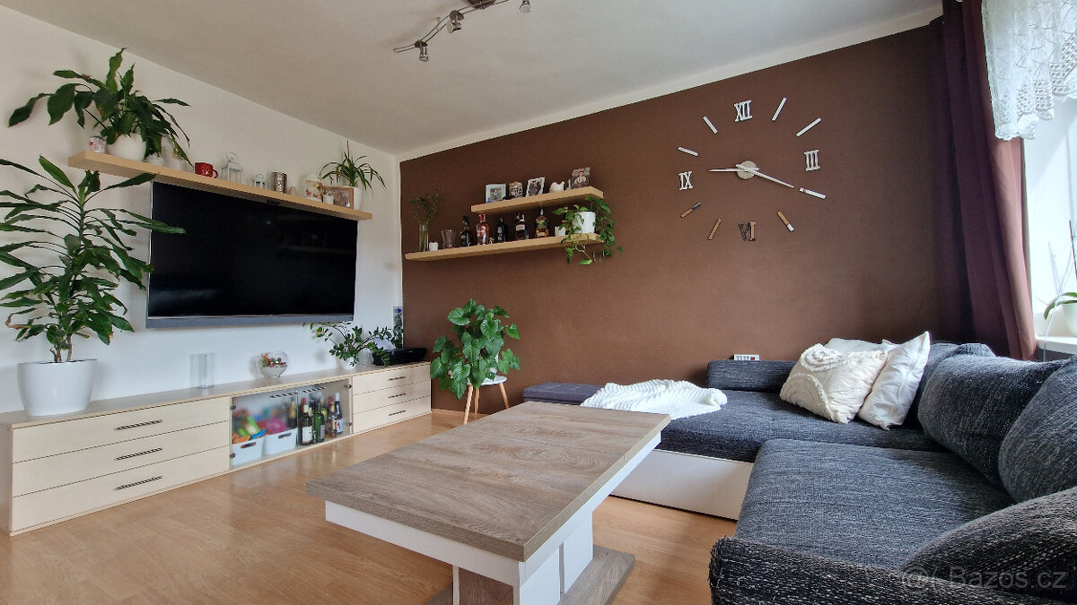 Pronájem bytu 3+kk - 5