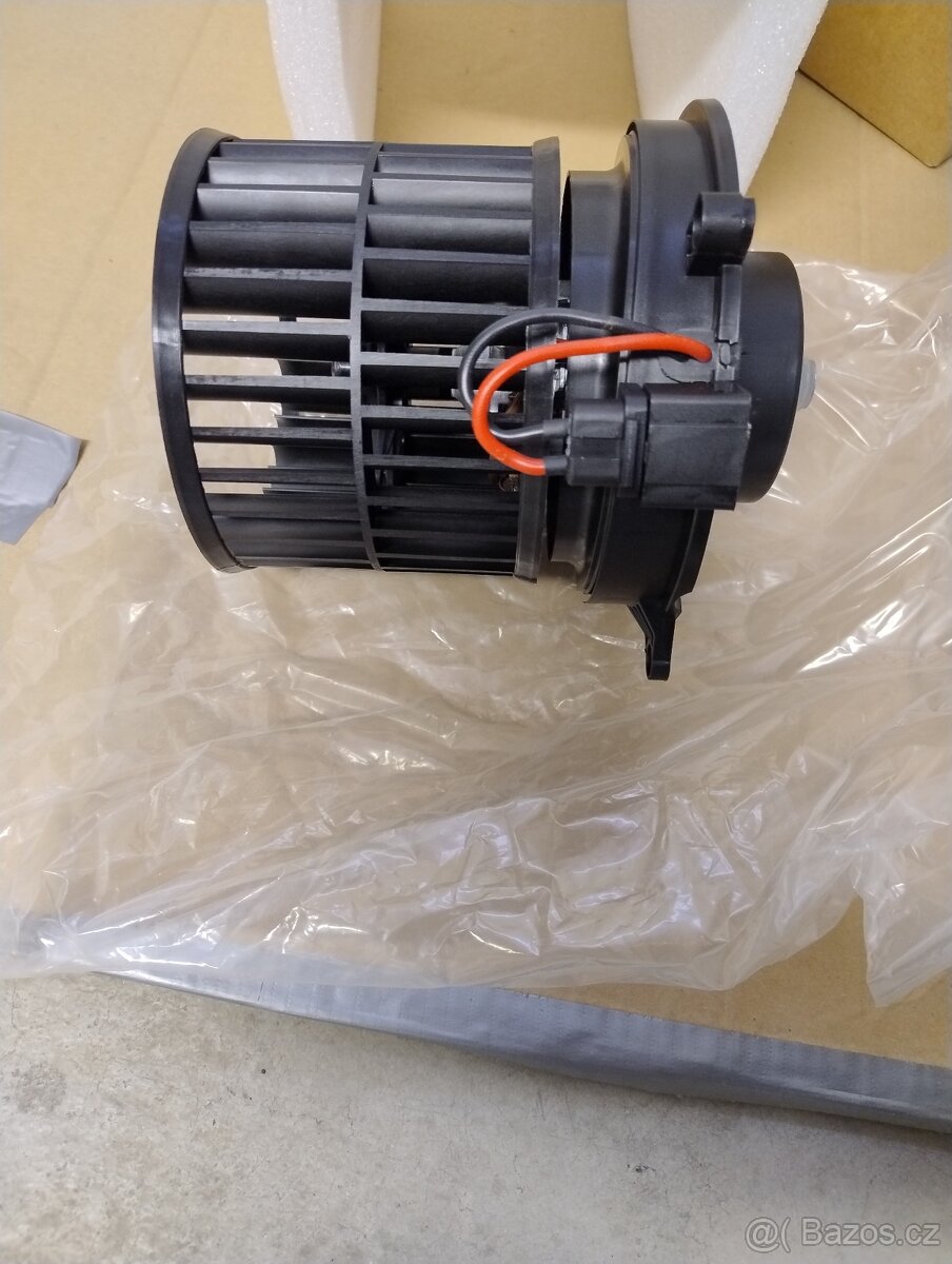 Prodám motorek ventilátoru chlazení / topení - 5