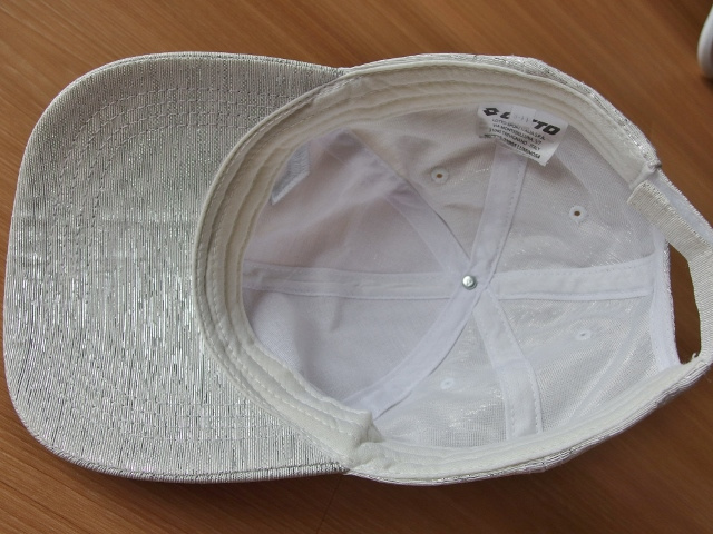 Kšiltovka třpytivá stříbrná zn. Lotto 8-12 let - TOP STAV - 5