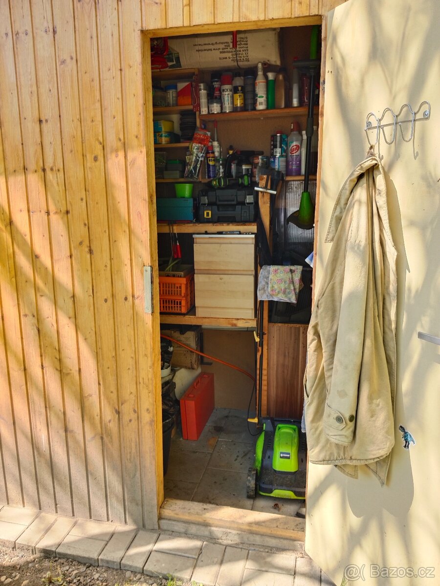 Prodej KARAVANU s Dřevěnou přístavbou . - 5
