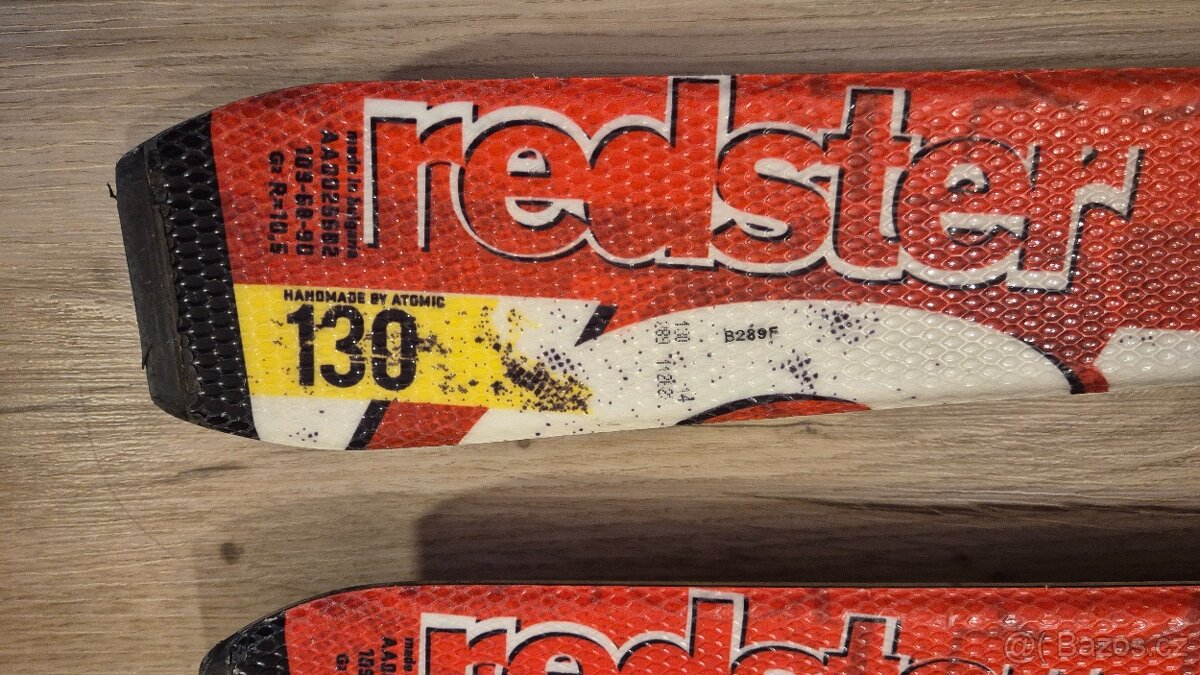 Lyže Atomic Redstar 130cm a hůlky Fischer 95cm - 5