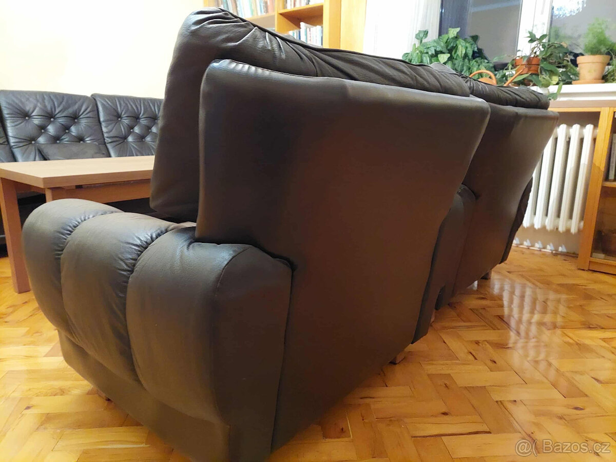Kožený gauč a 2 křesla - 5
