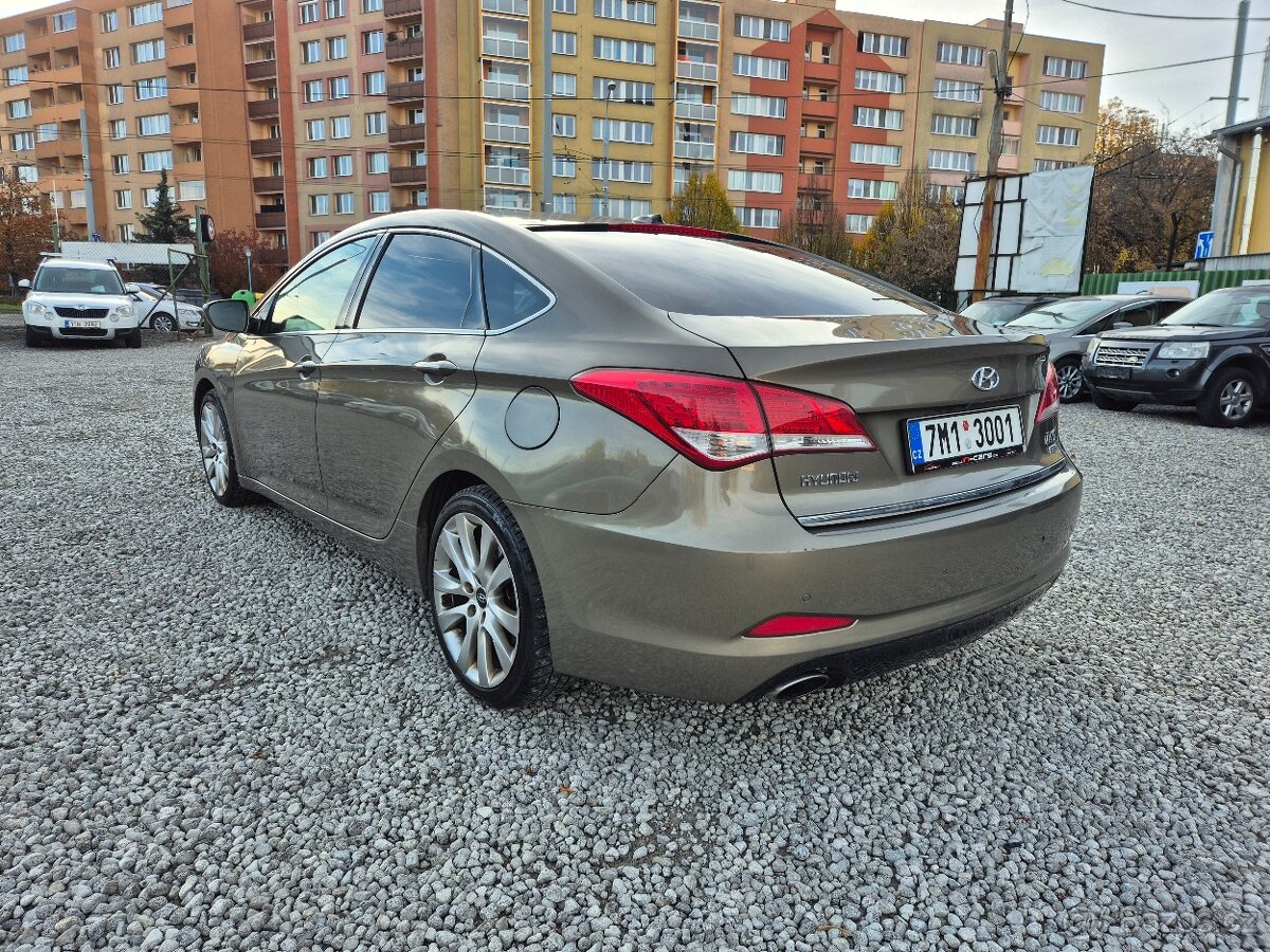 Hyundai i40,1.7CRDi,100KW,PLNÁ VÝBAVA,LED,WEBASTO,R.V.2014 - 5