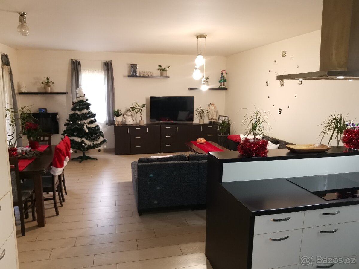 Prodej rodinného domu 113 m2, pozemek 865 m2 - 5