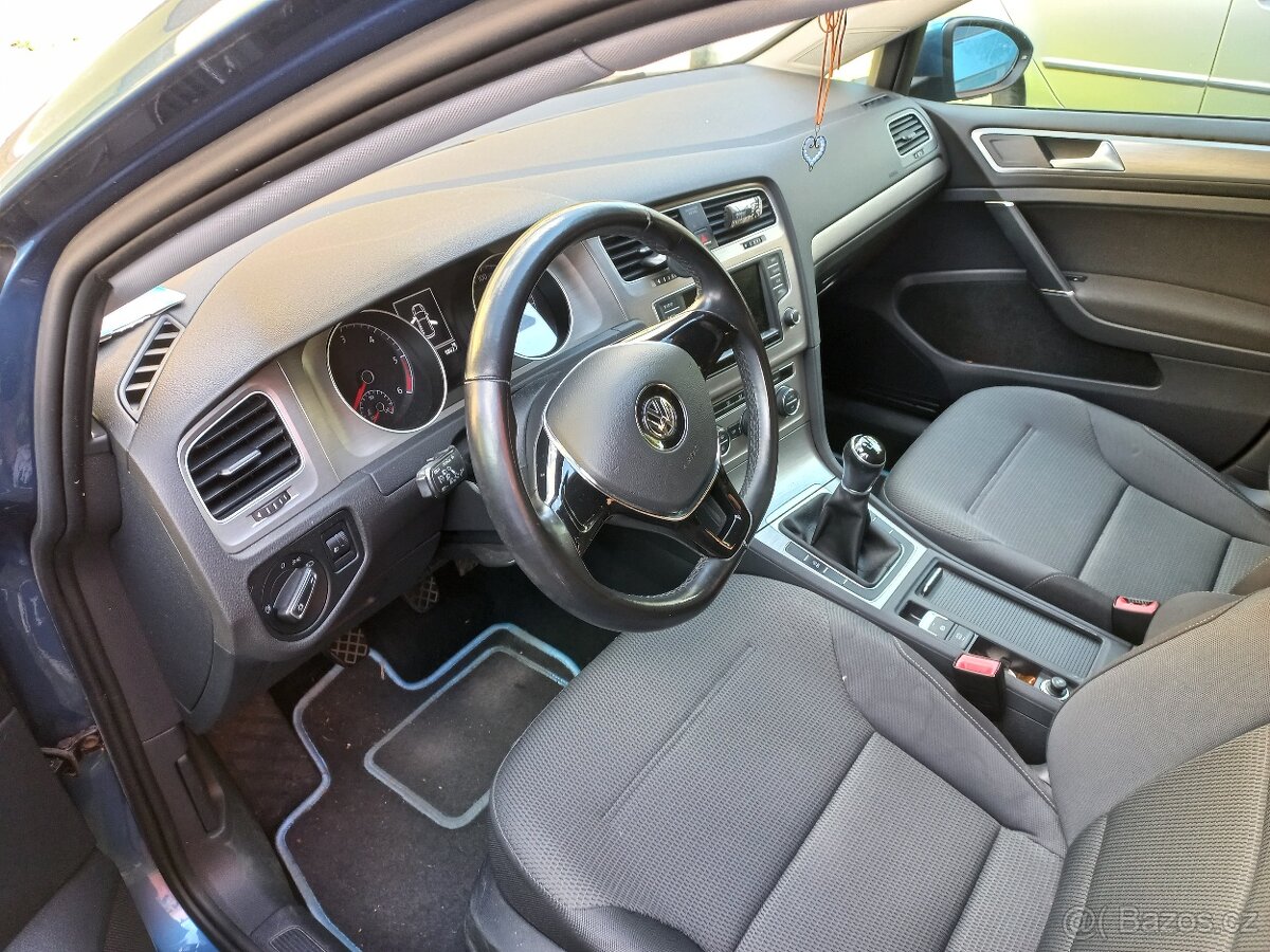 VW Golf 7 (hatchback) - 5