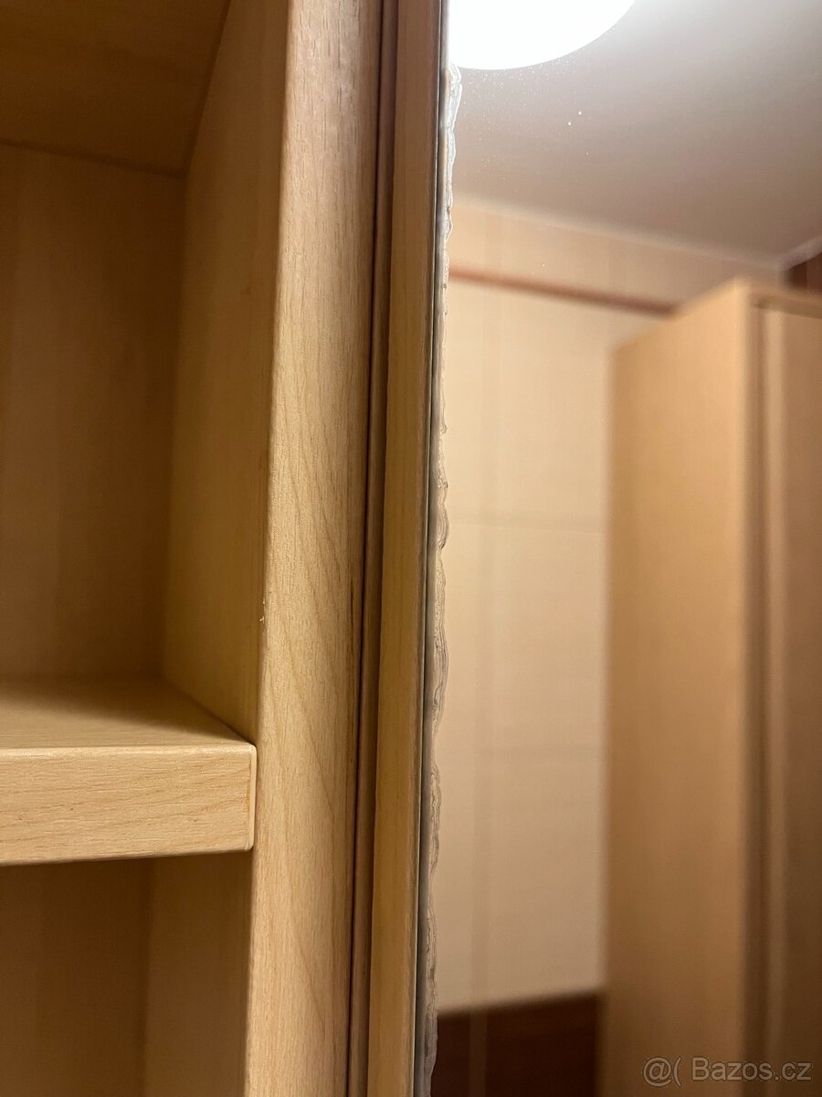 Polička nad umyvadlo - 5