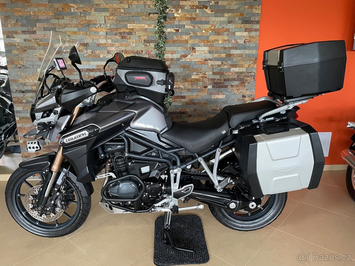Triumph Tiger 1200 Explorer, serv. historie, plná výbava, To