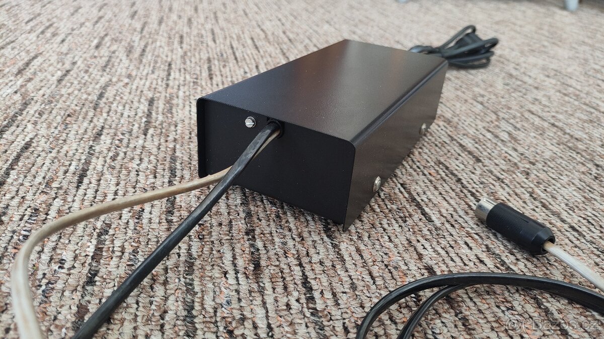 Korekční předzesilovač AZG 983 - 5