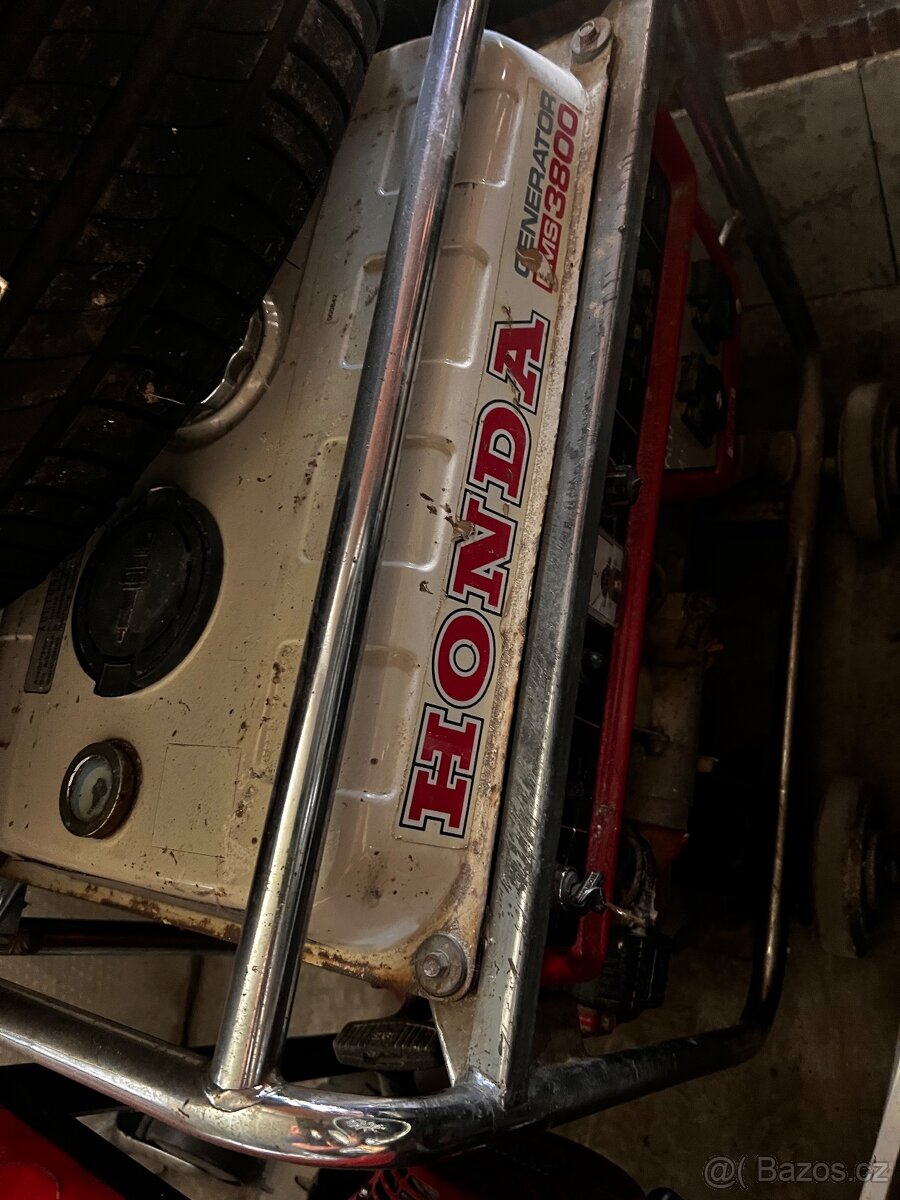 Honda generator 3800 na kolečkách 3.8 kW - 5