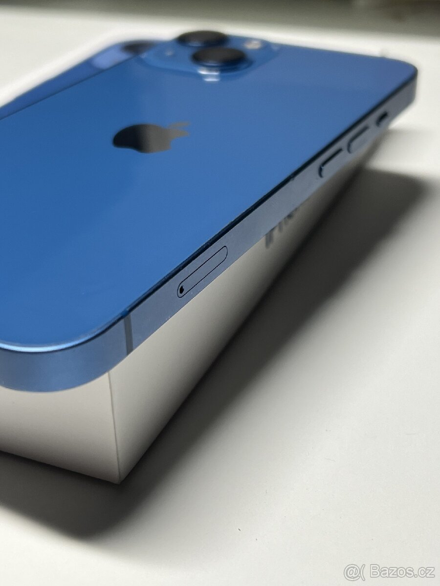 Apple iPhone 13, Blue - 5
