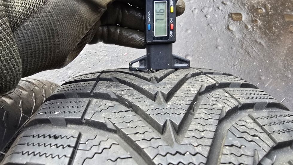 Zimní pneu 205/55/16 Vredestein - 5