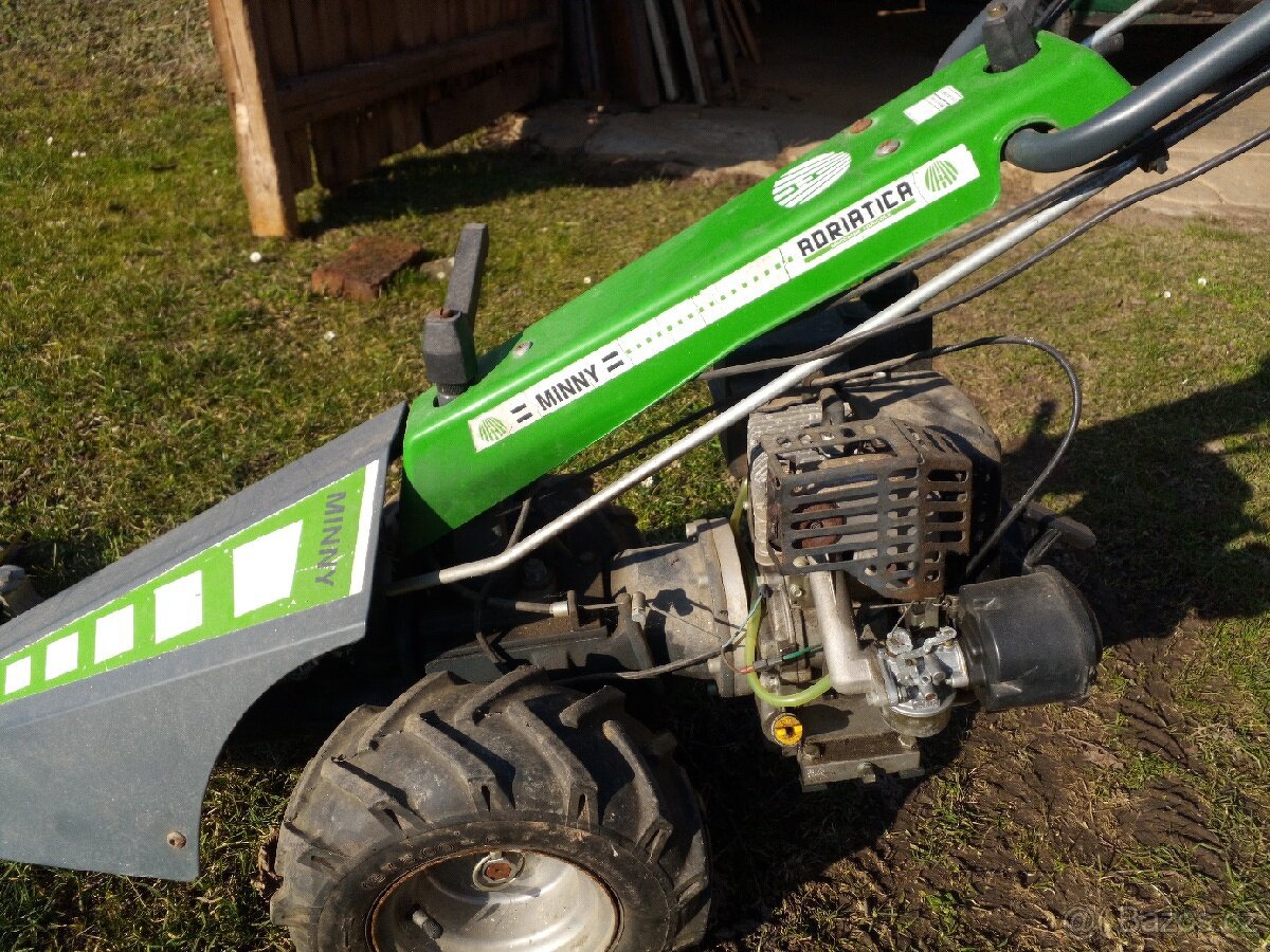 LIŠTOVÁ SEKAČKA - 5