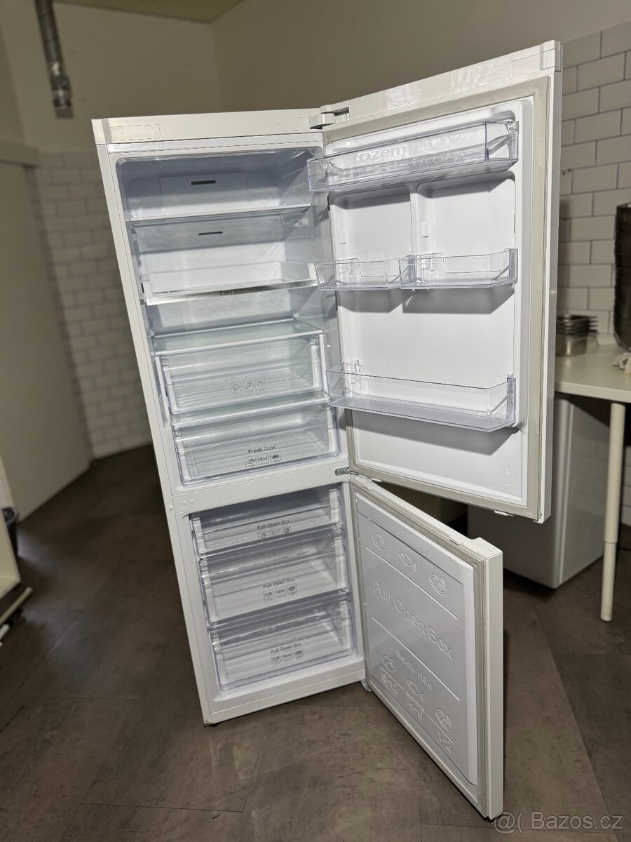SAMSUNG kombinovaná lednice s mrazákem - bílá volně stojící - 5