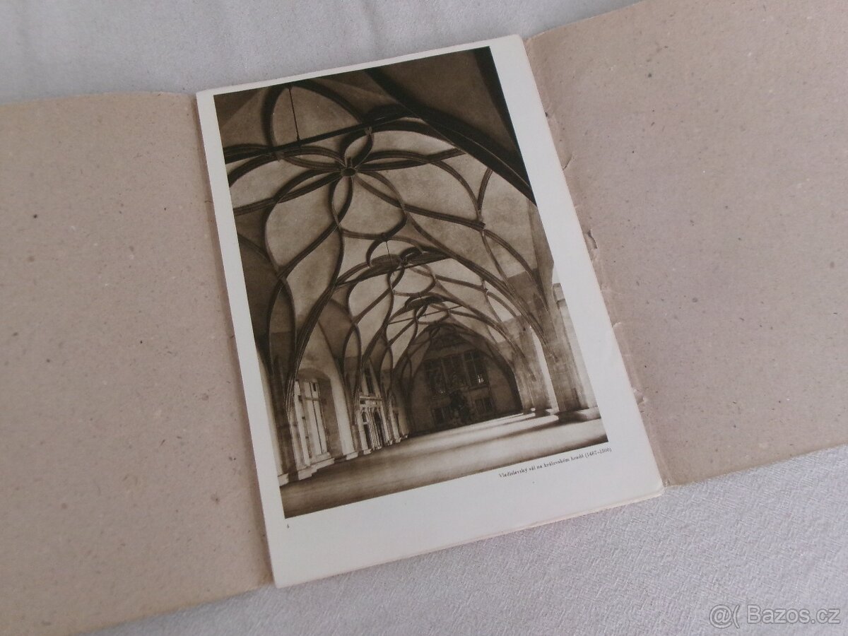 Praha ve fotografii - Karel Plicka + tabule... - 5