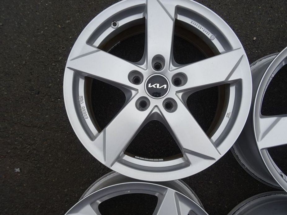 Alu disky Kia, Hyundai, 17", 5x114.3, ET 51, šířka 7J - 5