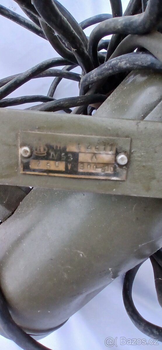 Divadelní reflektor - 5