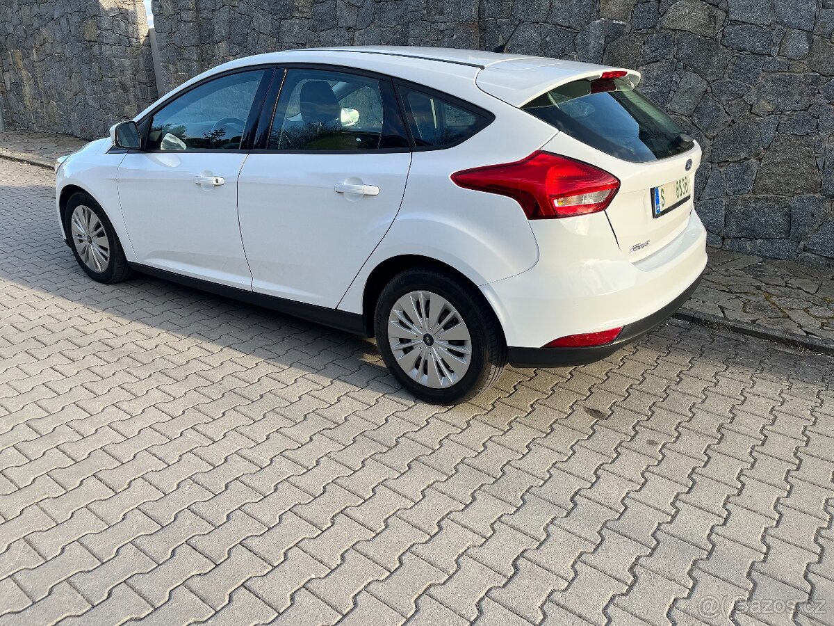 Ford Focus 1.0i 92kW EcoBoost 118.071km ROK 2015 - 5