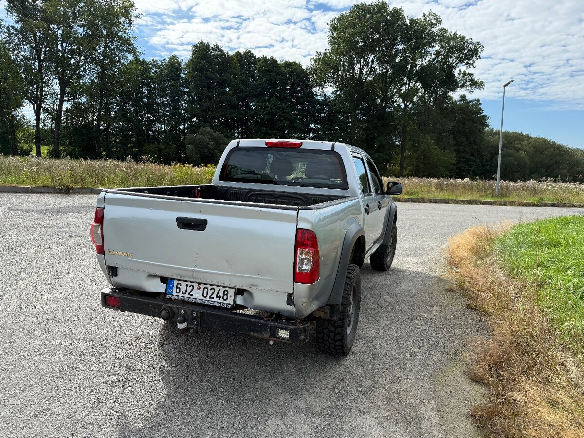 Isuzu D-Max