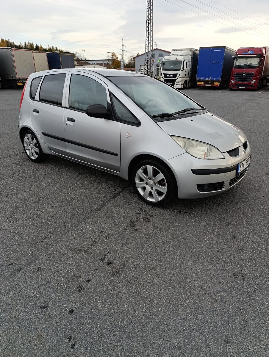 Mitsubishi Colt 1.3i - 5