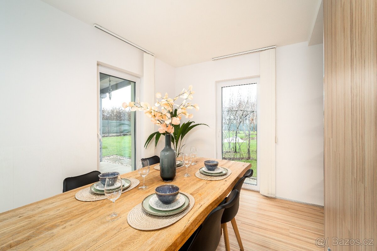 Moderní RD 6+kk, 1+kk, provozovna, zahrada 1040 m² - 5