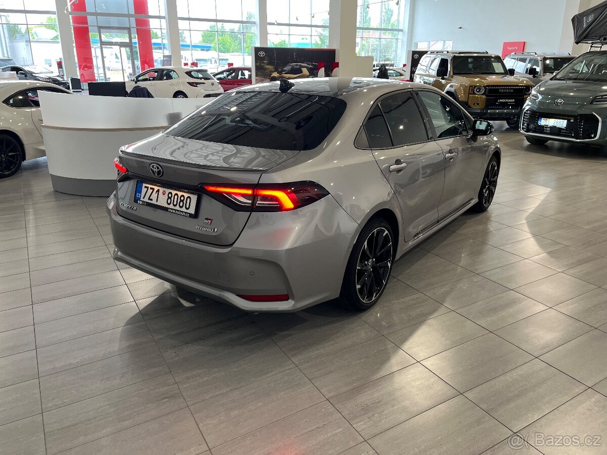 Toyota Corolla sedan GR SPORT DYNAMIC - 5