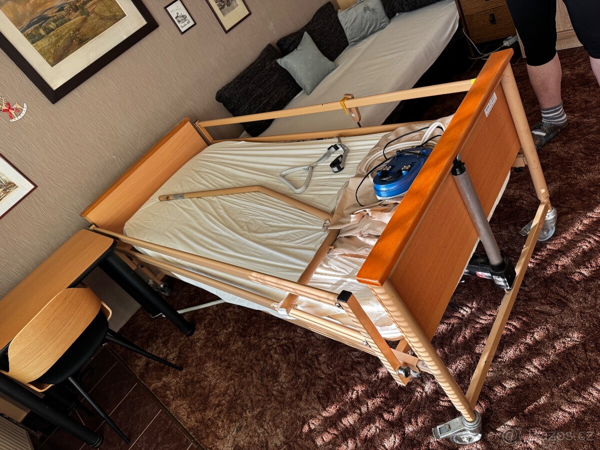 Zdravotní polohovací postel - 5
