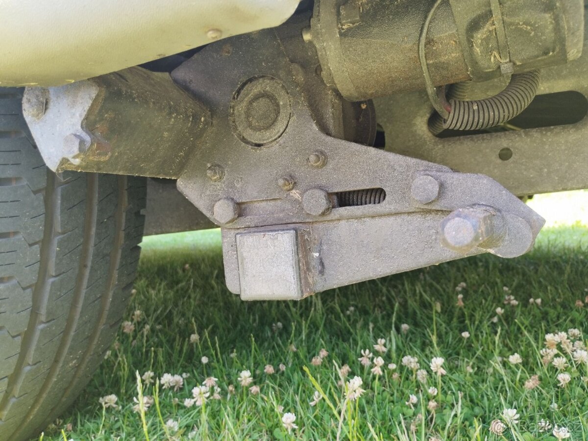 DETHLEFFS pro 4.Fr.postel. Mover+bat. Sprcha. 100km/h - 5