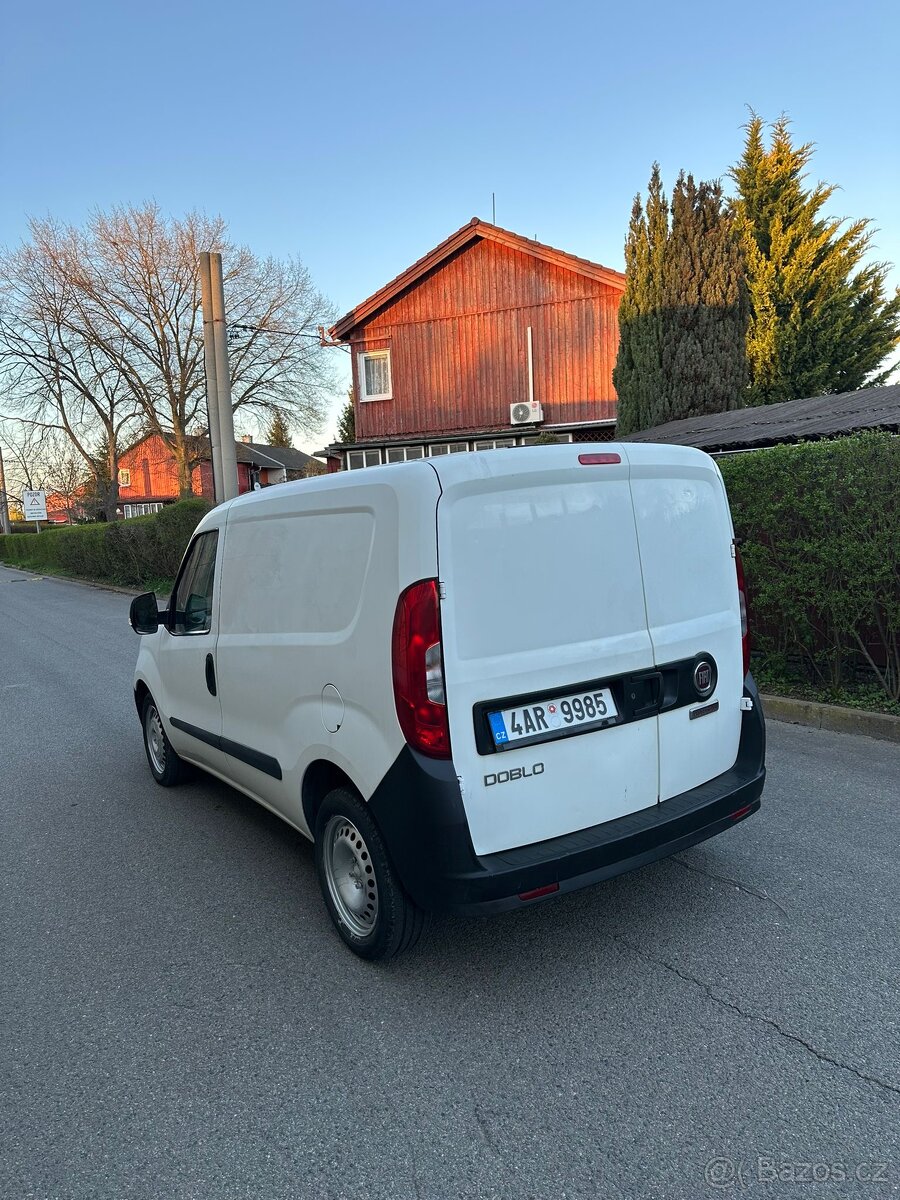 Fiat Doblo 1.4 - 5