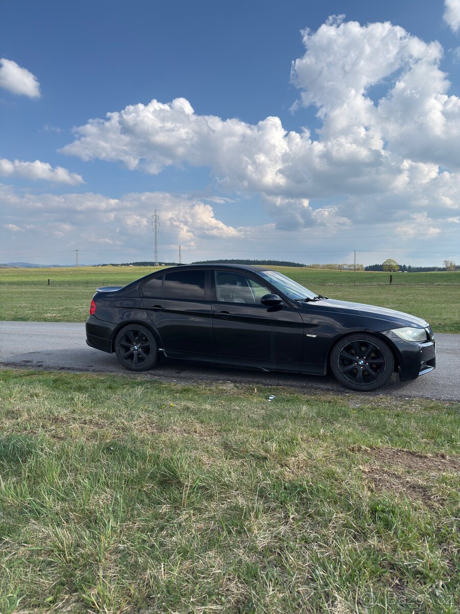 BMW E90 330i - 5