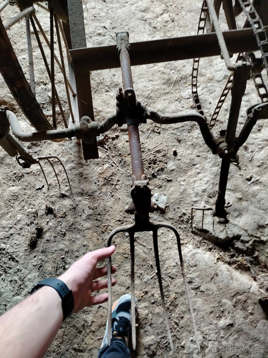 Koňská obracečka - 5