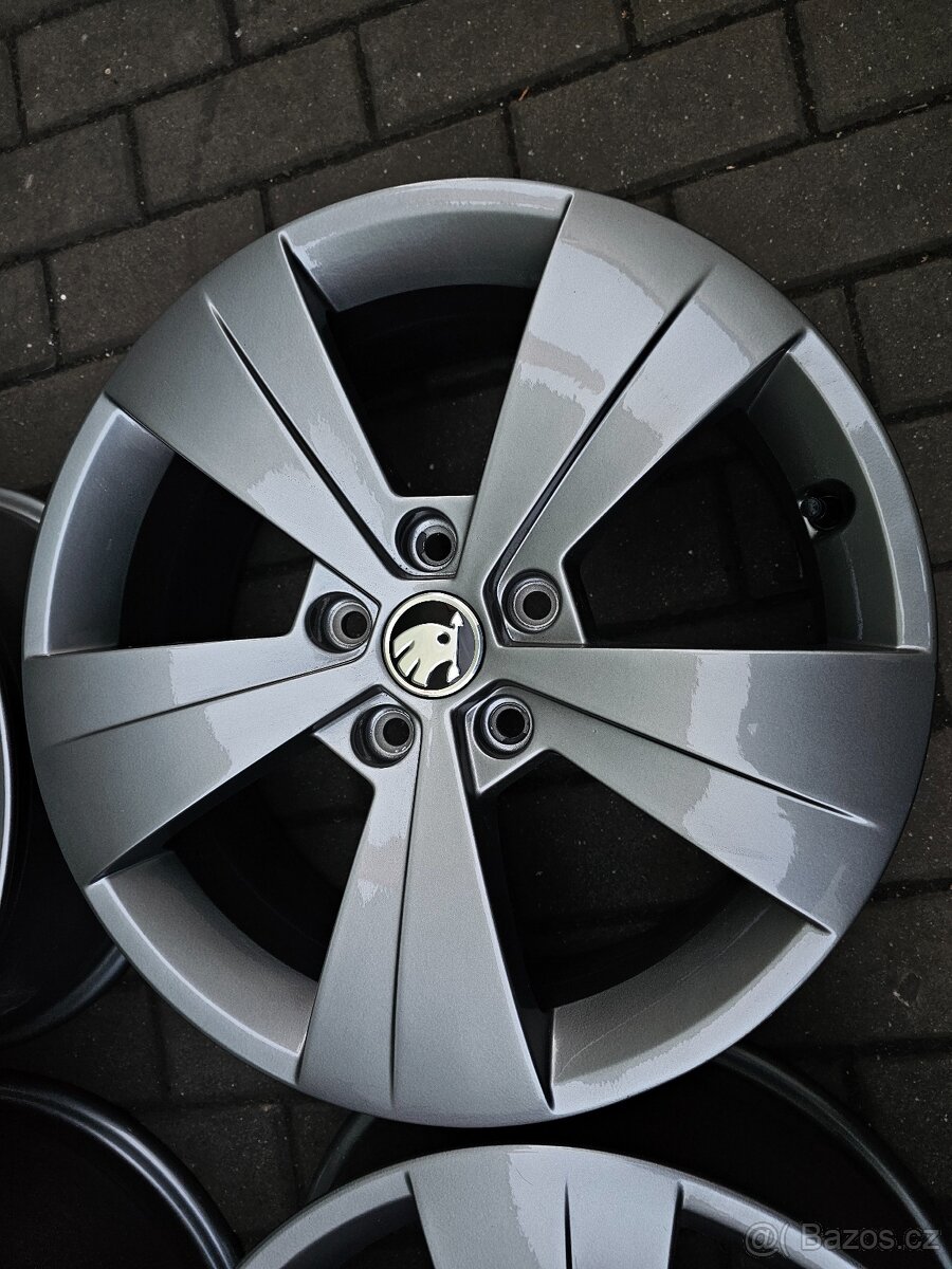ALU kola disky Škoda 5x112 R17 Superb III Triton - 5
