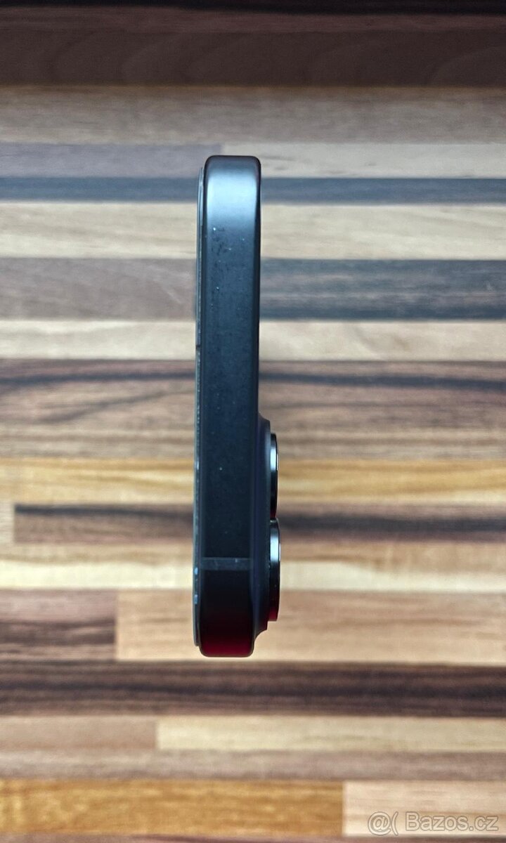 Prodám Apple iPhone 15 128 GB, Black (černý) - 5