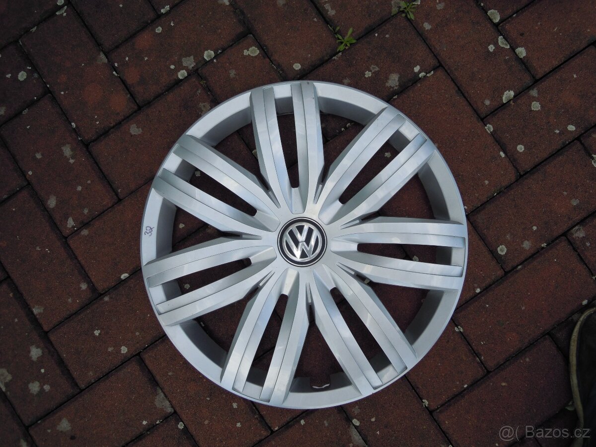 Poklice, puklice originál VW 16" č.32 - 5