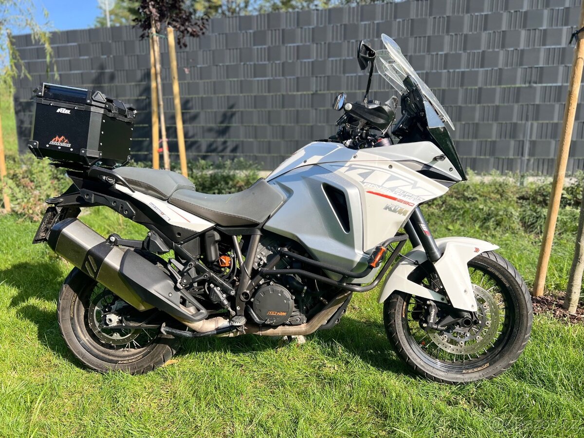 KTM 1290 Super Adventure T - 5