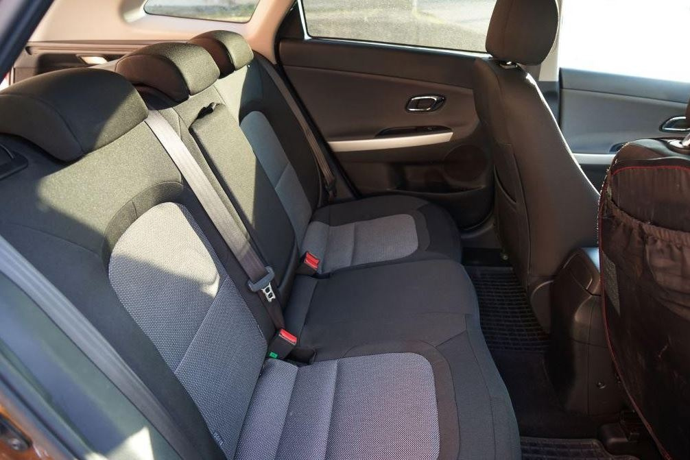 KIA Cee’d Sporty Wagon Combi 100kw Manuál - 5