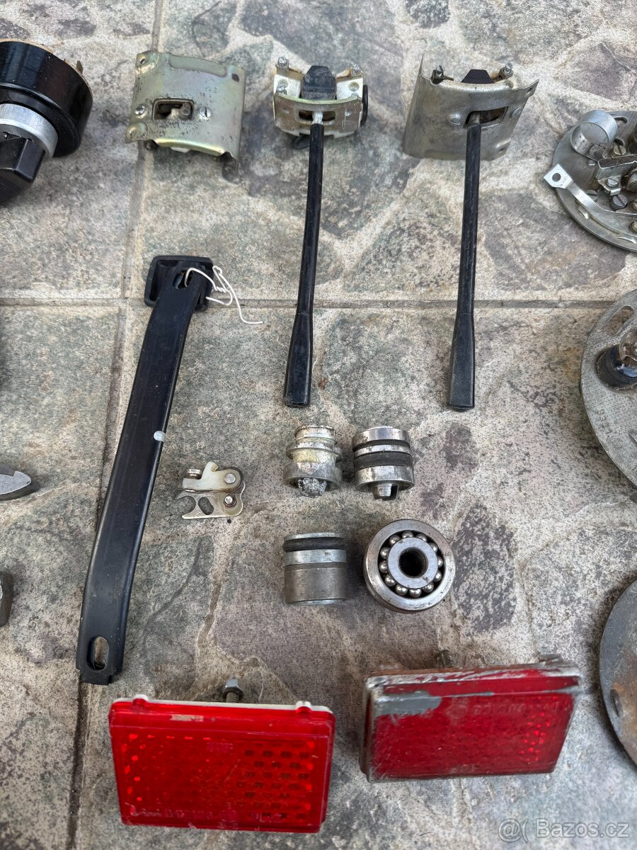 díly na automobil trabant - 5