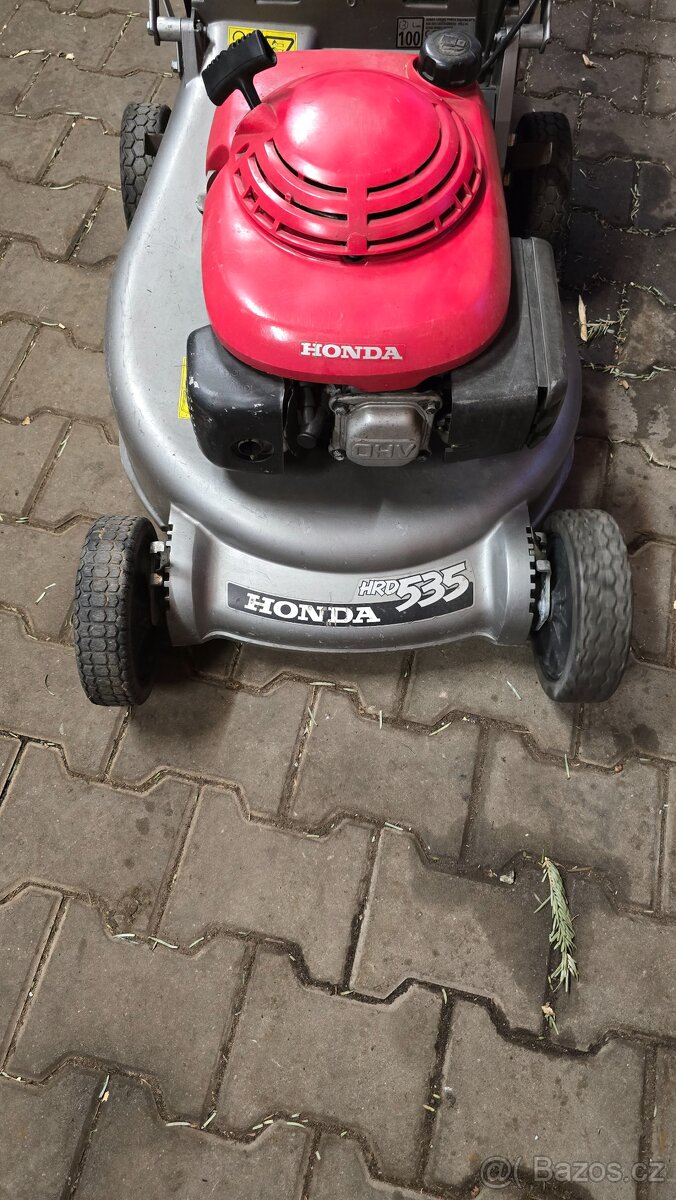 Zahradni sekačka Honda hrd535 - 5