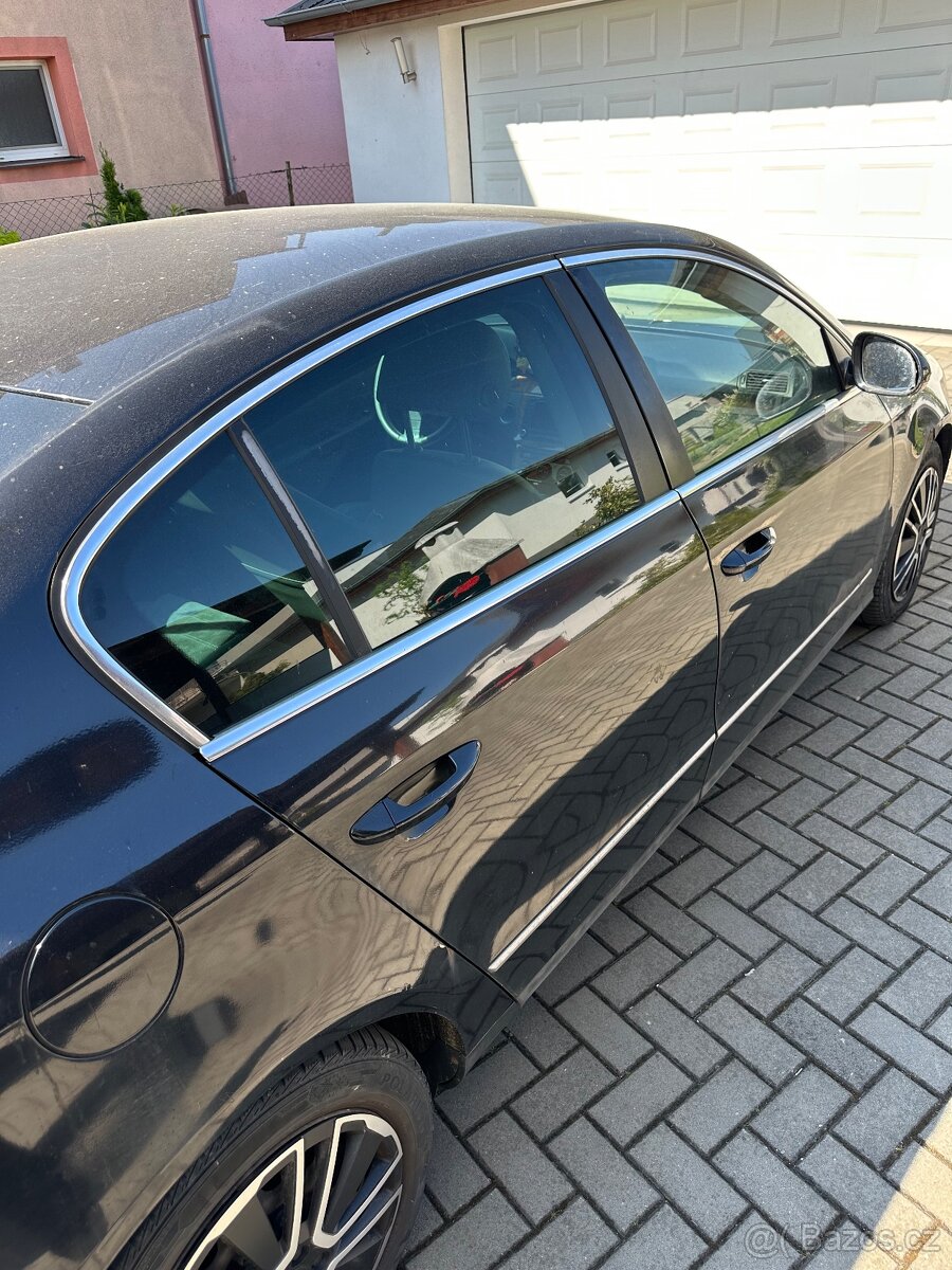 Prodám Volkswagen passat sedan B6 - 5