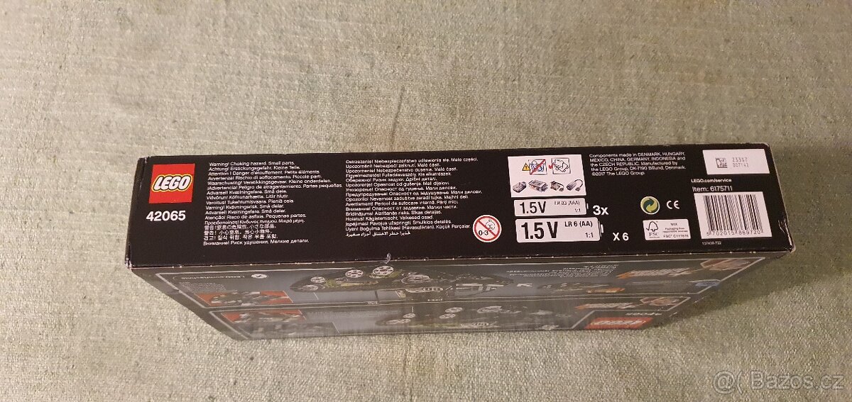 LEGO® Technic 42065 RC Pásový závoďák - 5
