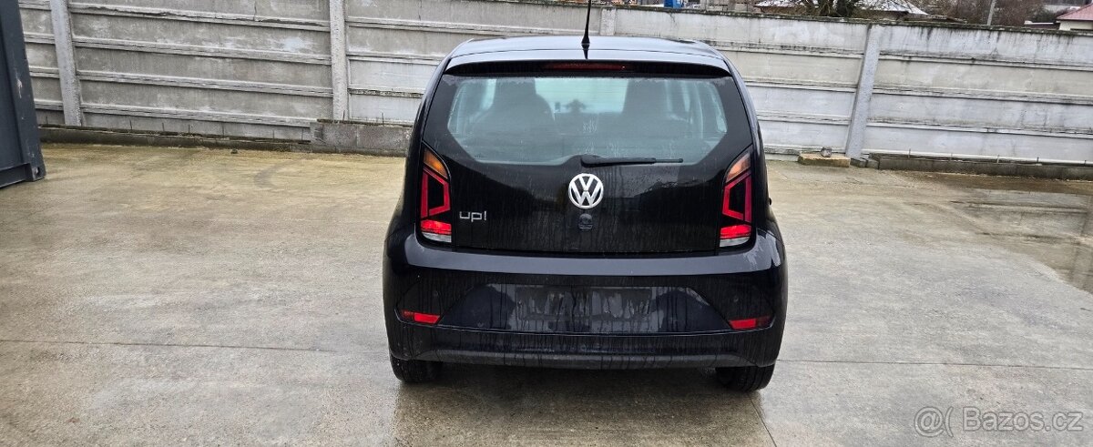 VW UP 1.0MPI DSG - 5